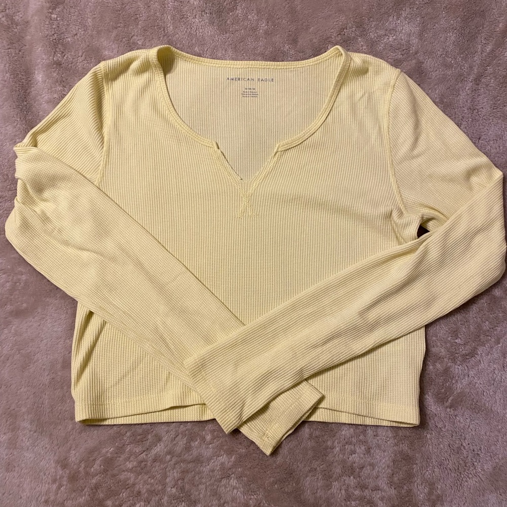 American Eagle Long Sleeve